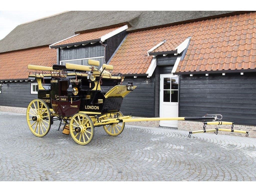 Diversen Carriage Coach