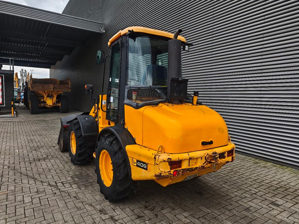 JCB 409 Bucket + Forks!