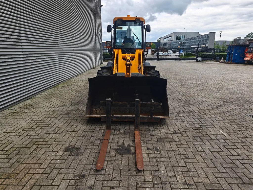 JCB 409 Bucket + Forks!