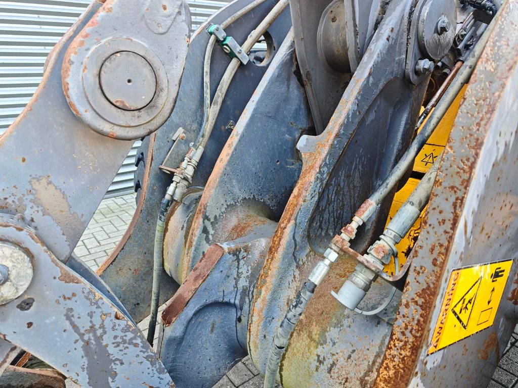 Volvo L90F 40 KMH BSS Wage!