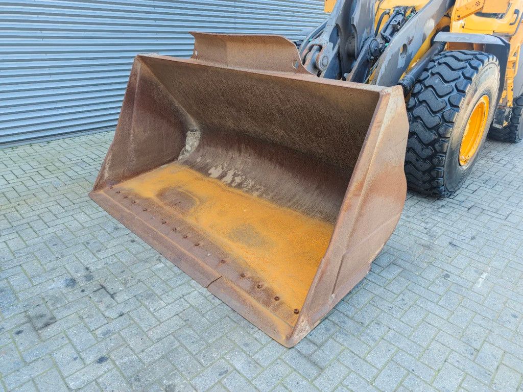 Volvo L90F 40 KMH BSS Wage!