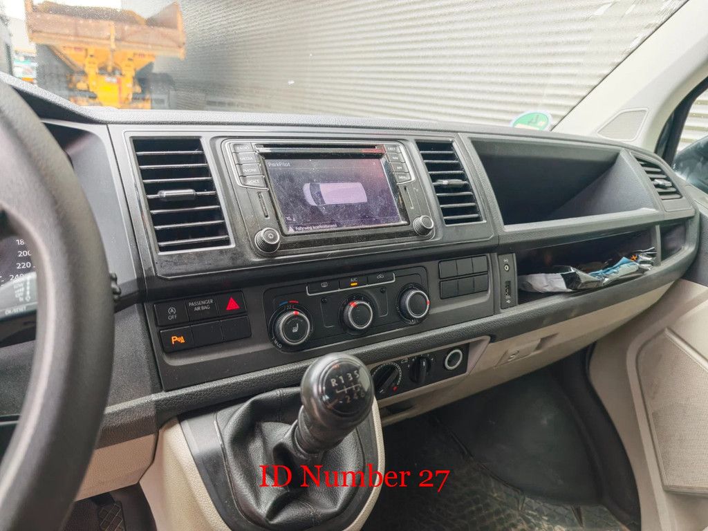 Volkswagen 2.0 TDI 9 Persons!