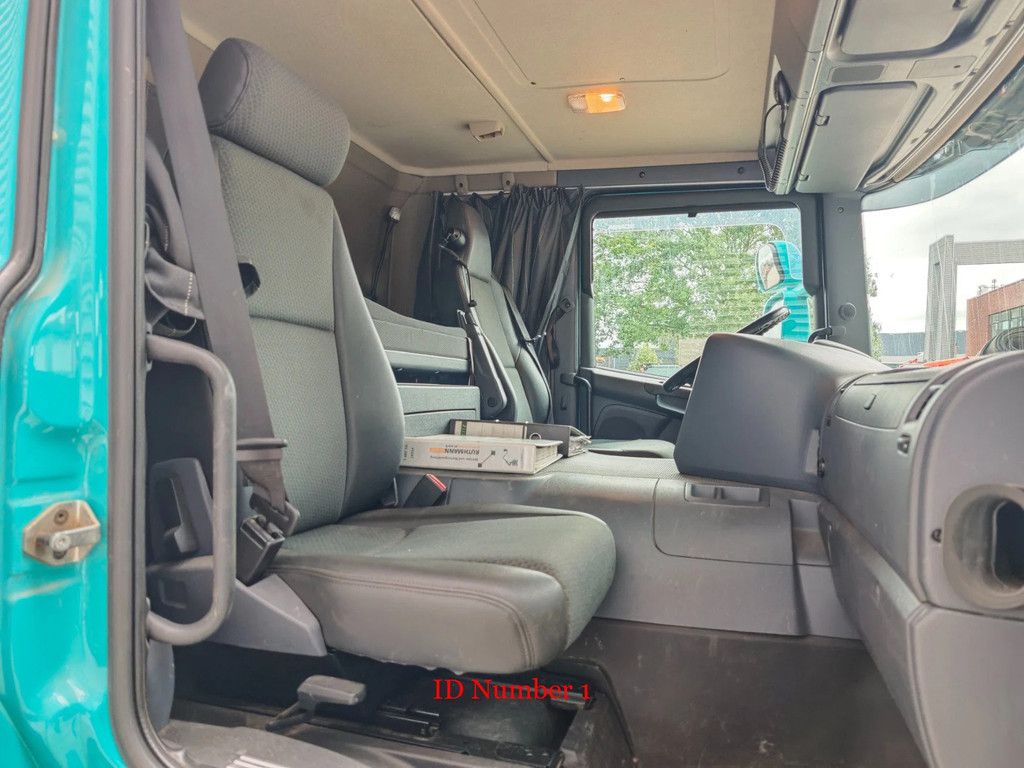 Scania 6x2 Ruthmann T480-3A