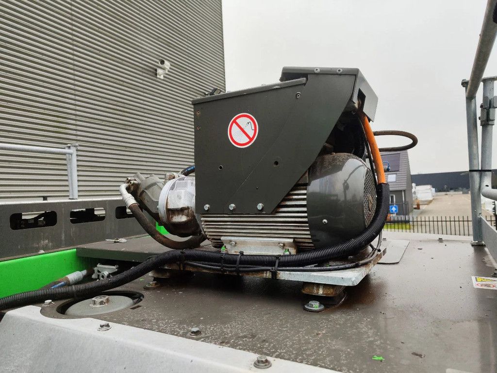 Sennebogen 830 E HD Magnetfunction