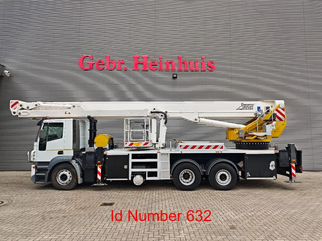 Iveco 6x2 Bronto Skylift S52XDT