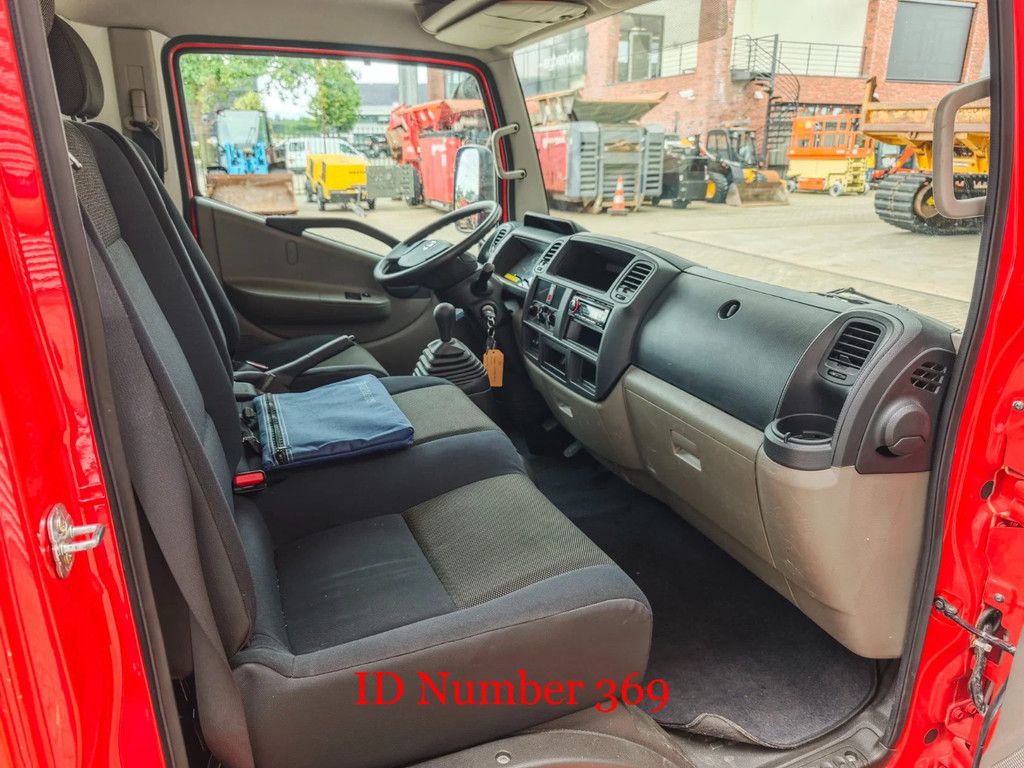 Nissan 35.13 NT400 Multitel MT162