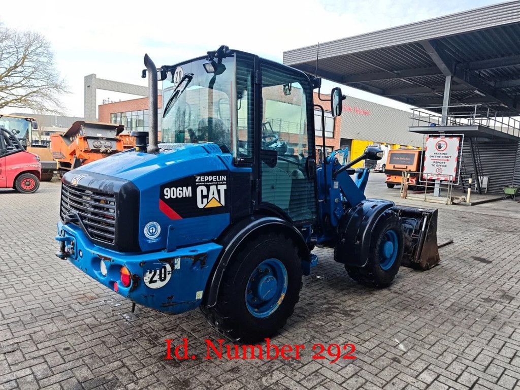 Caterpillar 906 M Bucket + Forks!