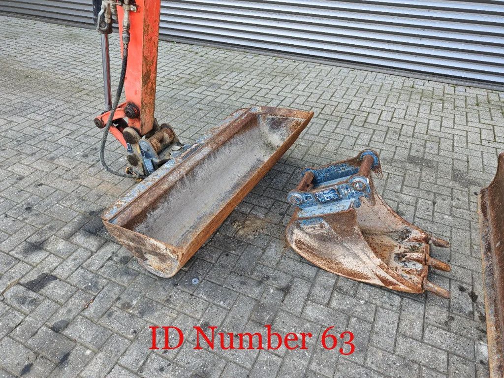 Kubota KX 121-3 2 Buckets 2 Pieces!