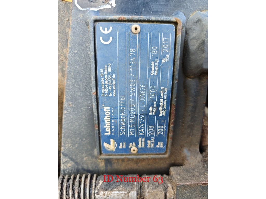 Kubota KX 121-3 2 Buckets 2 Pieces!