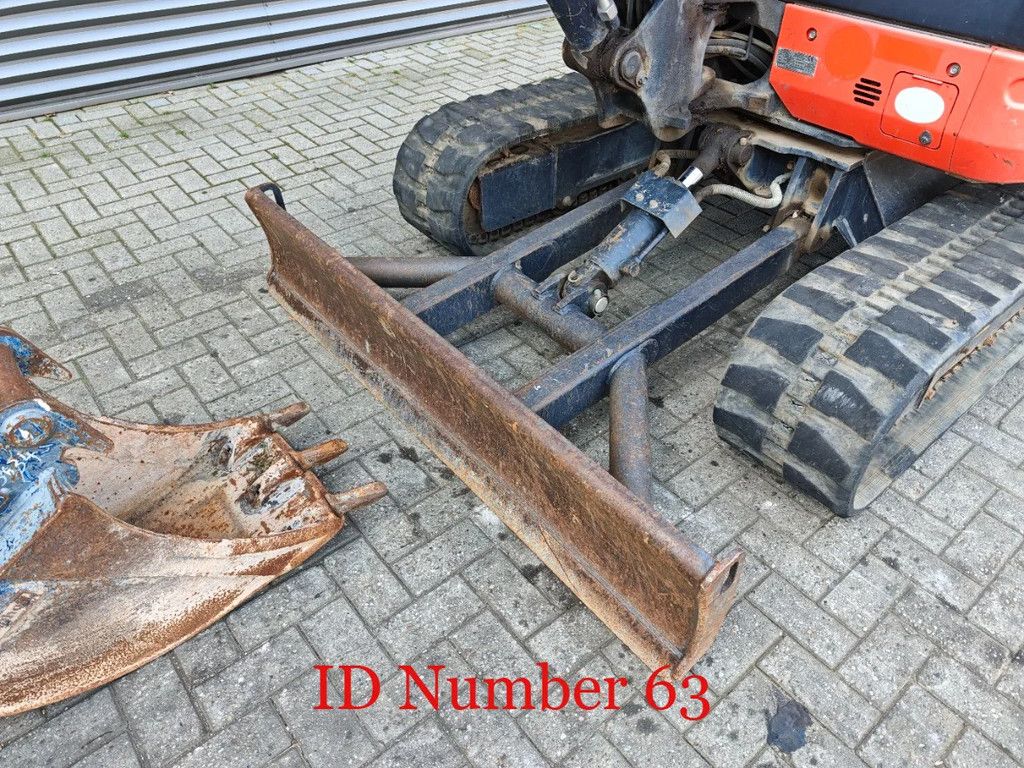 Kubota KX 121-3 2 Buckets 2 Pieces!