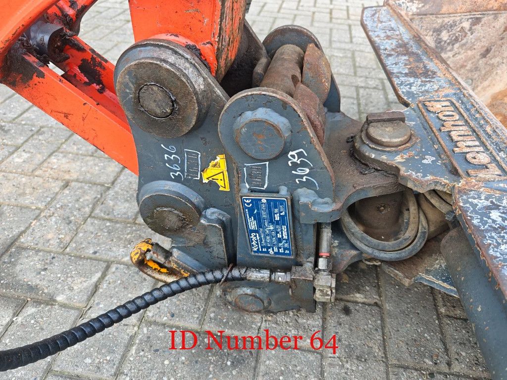 Kubota KX 121-3 2 Buckets 2 Pieces!