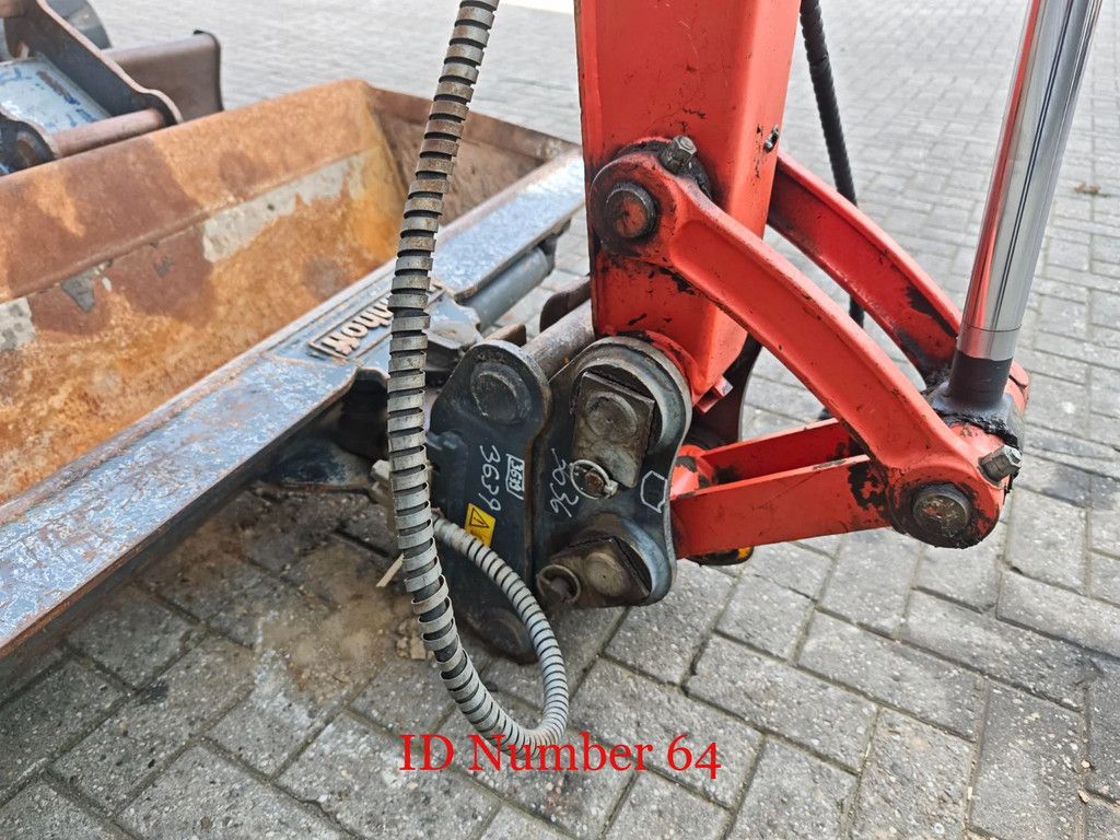 Kubota KX 121-3 2 Buckets 2 Pieces!