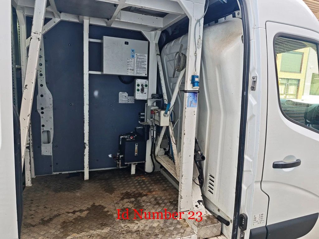 Renault DCI 125 France Elevateur 142 TPFI