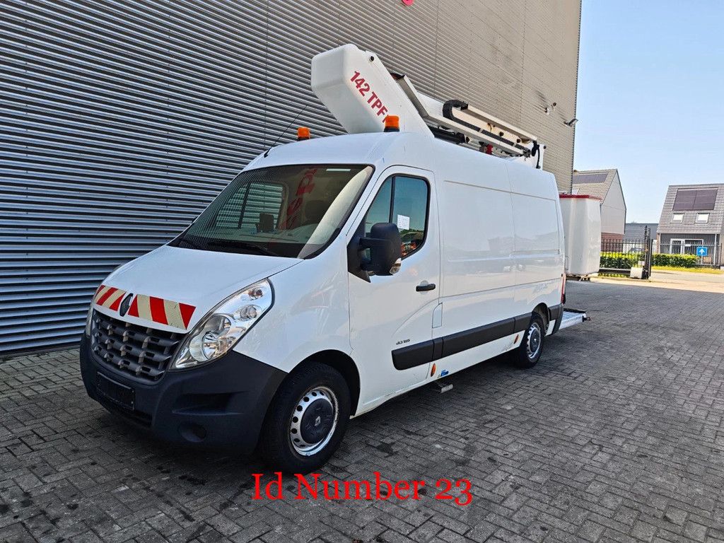 Renault DCI 125 France Elevateur 142 TPFI