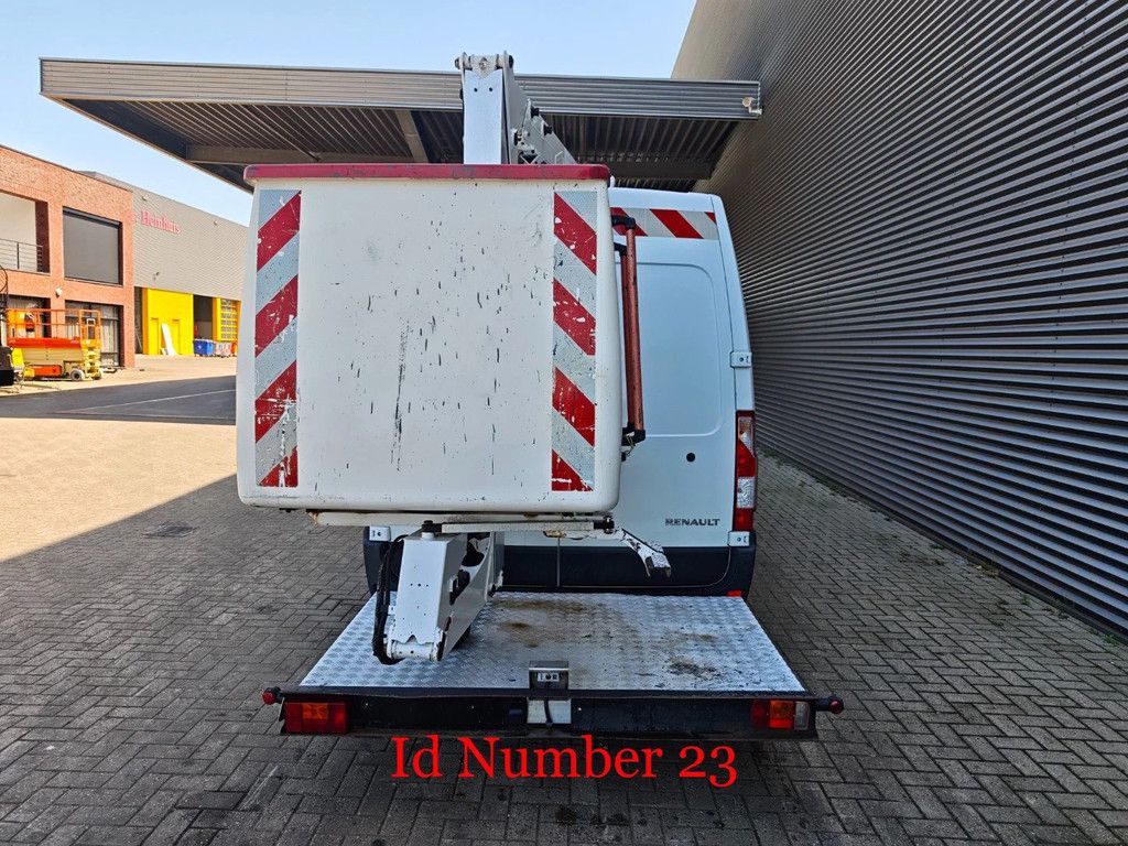 Renault DCI 125 France Elevateur 142 TPFI
