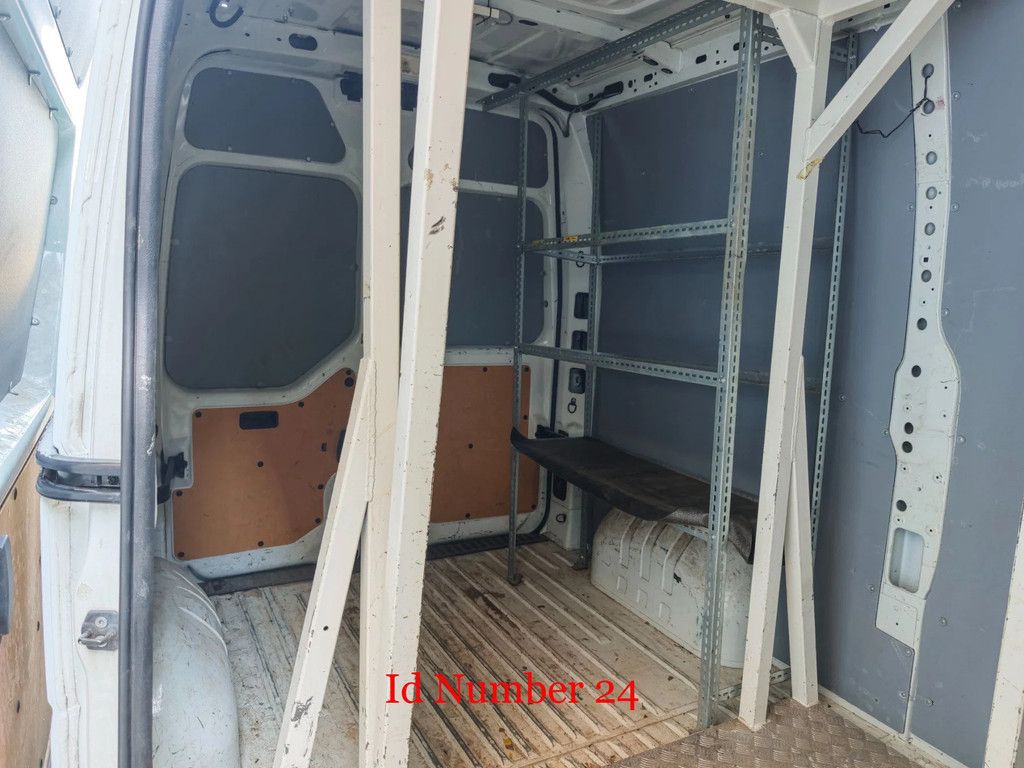 Renault DCI 125 France Elevateur 152 TPFI