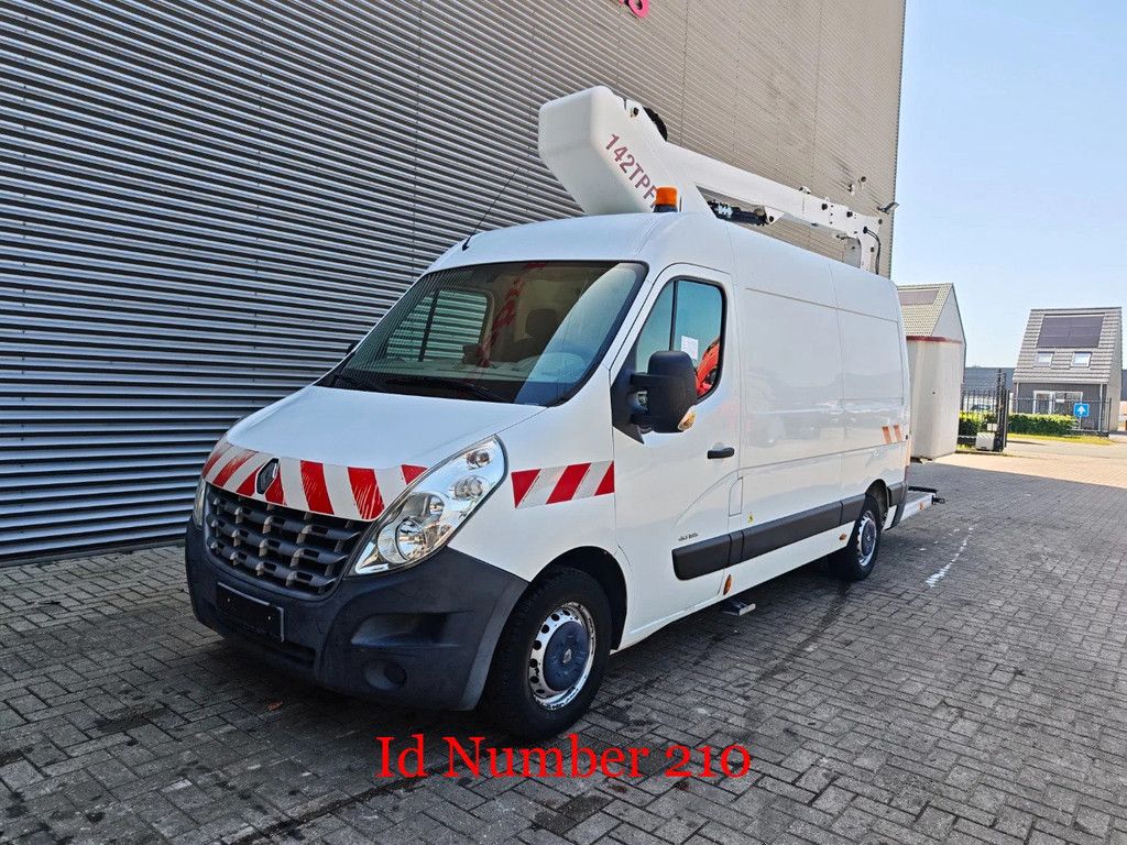 Renault DCI 125 France Elevateur 142 TPFI