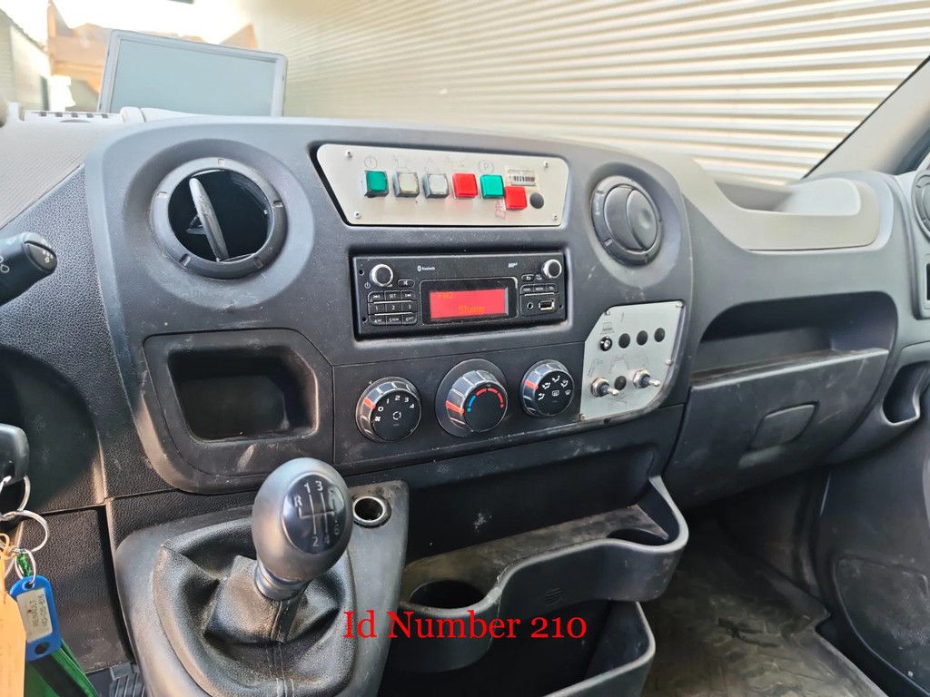 Renault DCI 125 France Elevateur 142 TPFI