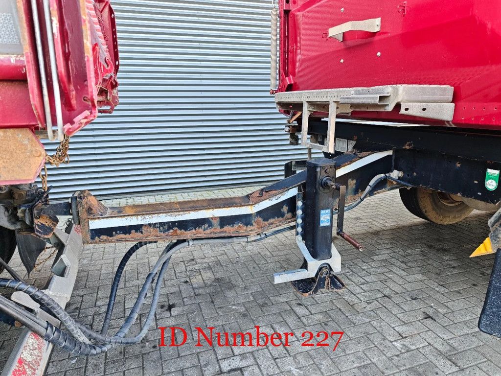 MAN 26.460 6x4 + Schwarzmuller Z2