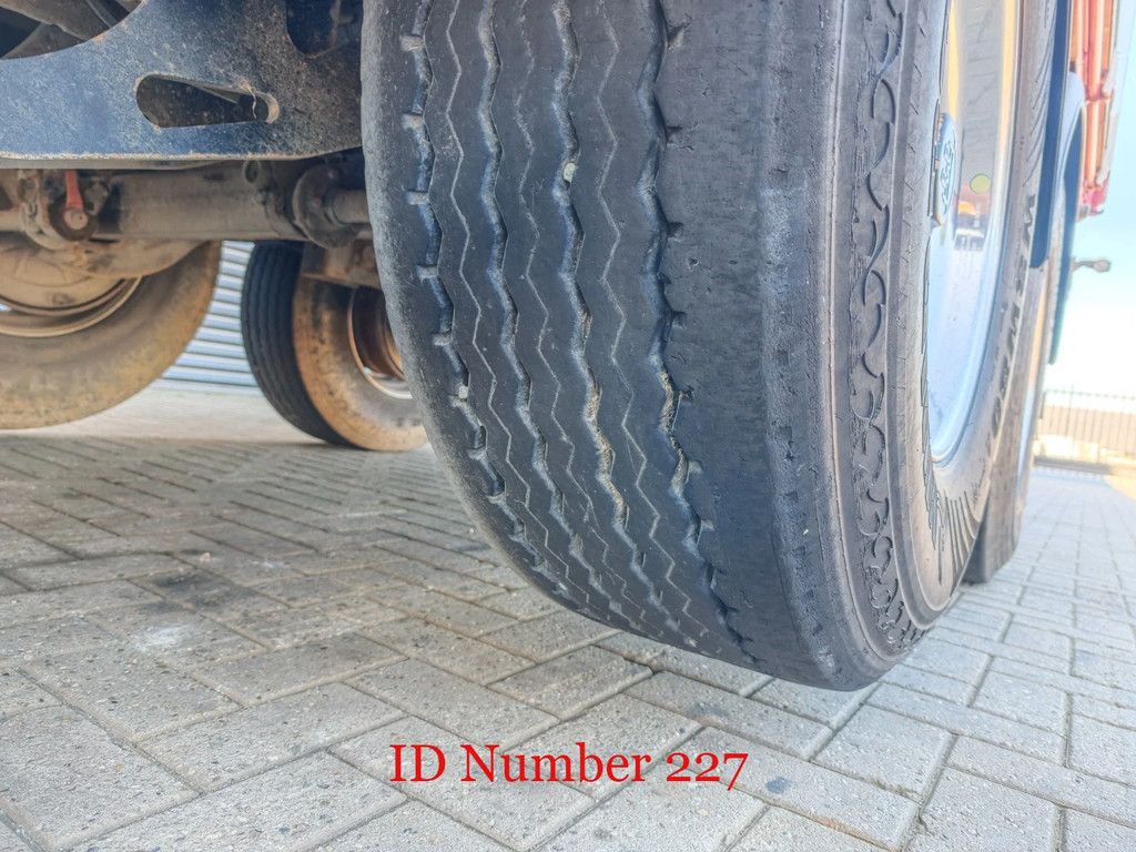 MAN 26.460 6x4 + Schwarzmuller Z2