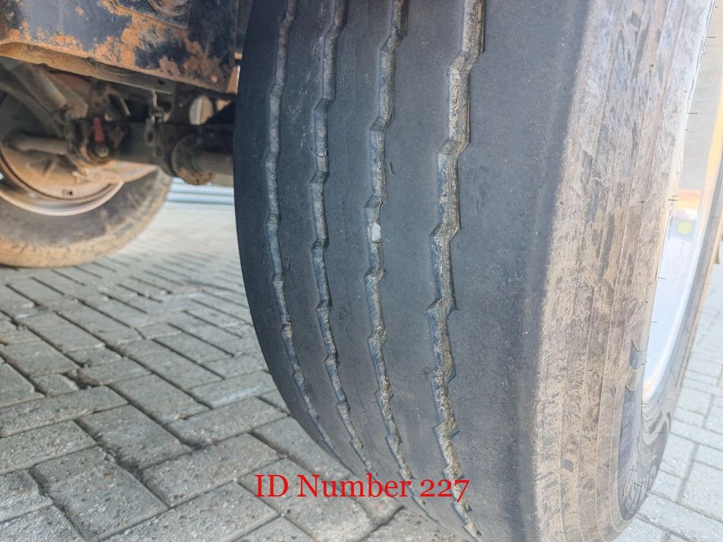 MAN 26.460 6x4 + Schwarzmuller Z2