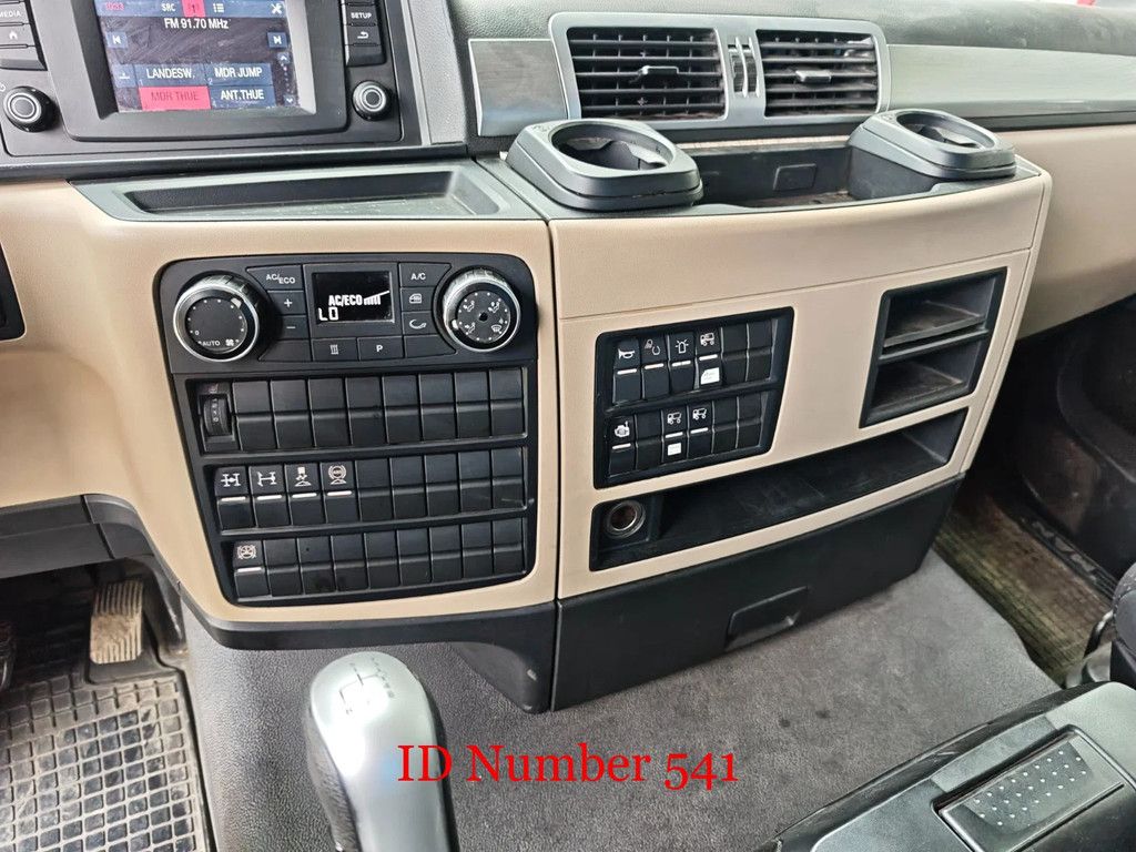 MAN TGS 26.460 6x4 + Schwarzmuller Z2