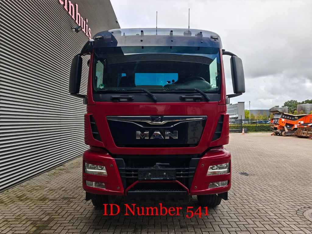 MAN TGS 26.460 6x4 + Schwarzmuller Z2