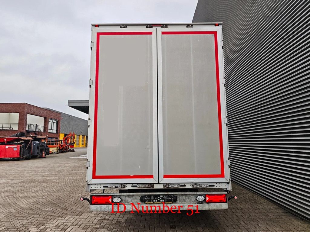 MAN 4x2 + Steininger ST 70/25