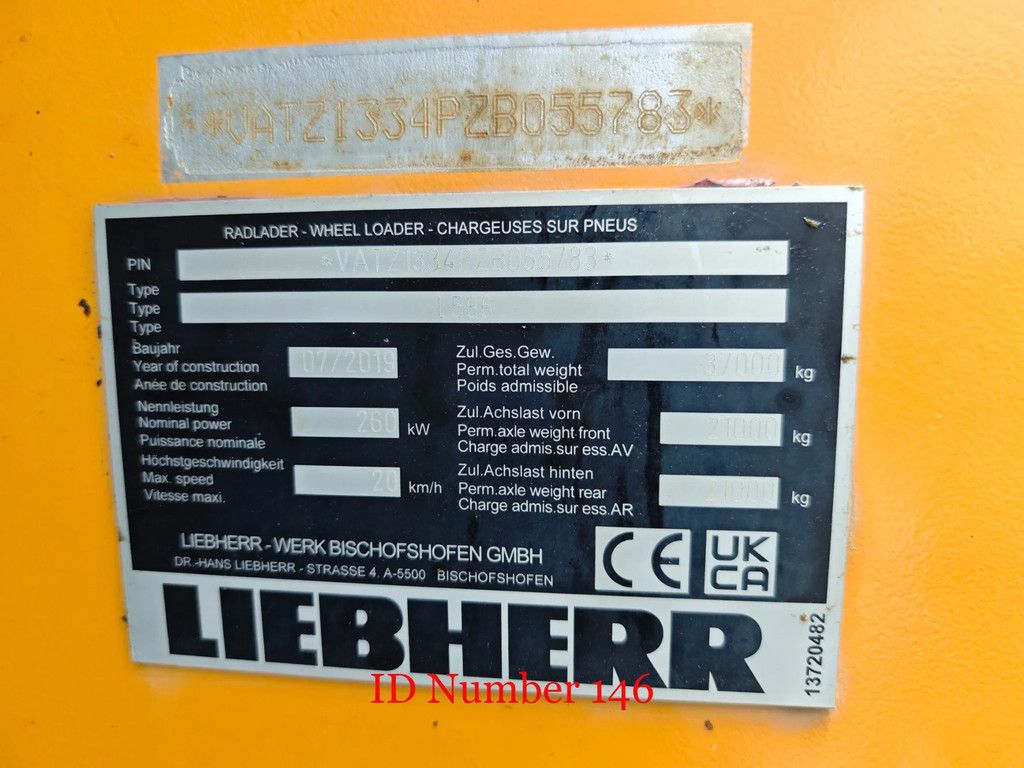 Liebherr L586 Wage!