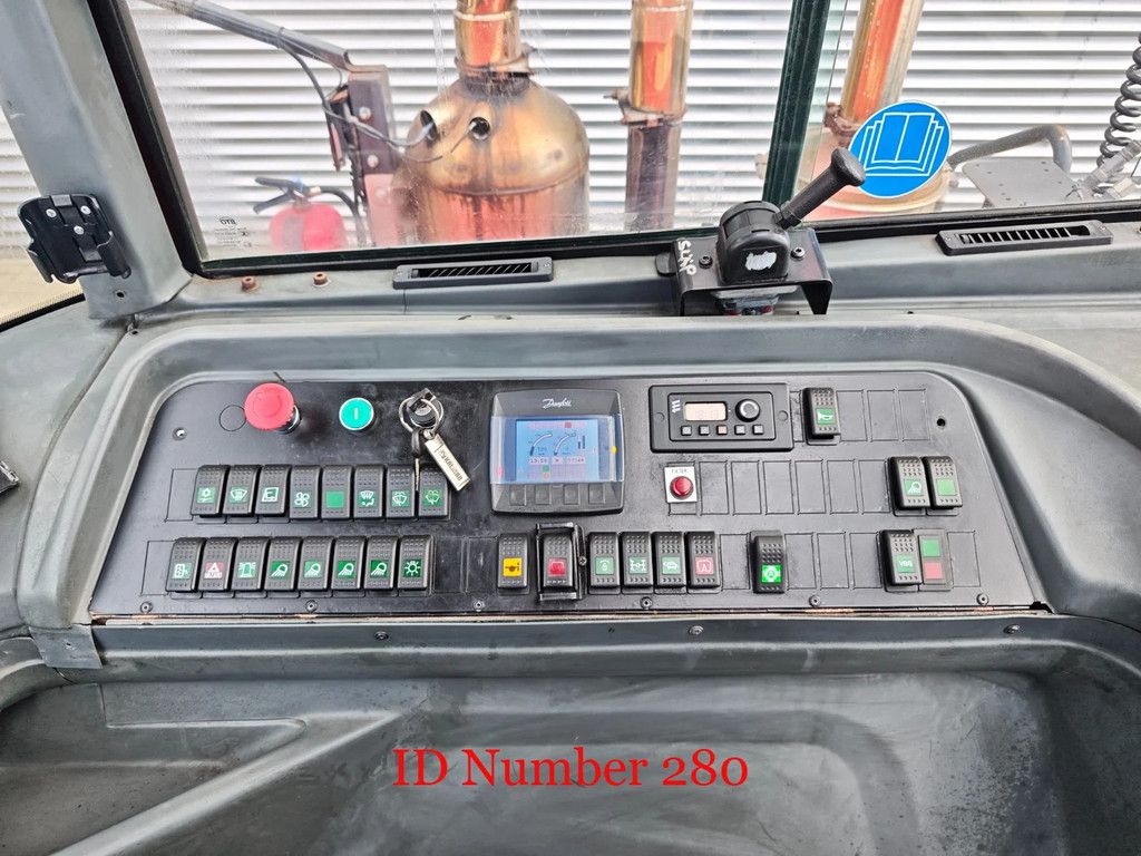 Kalmar 4x4 20 Pieces!