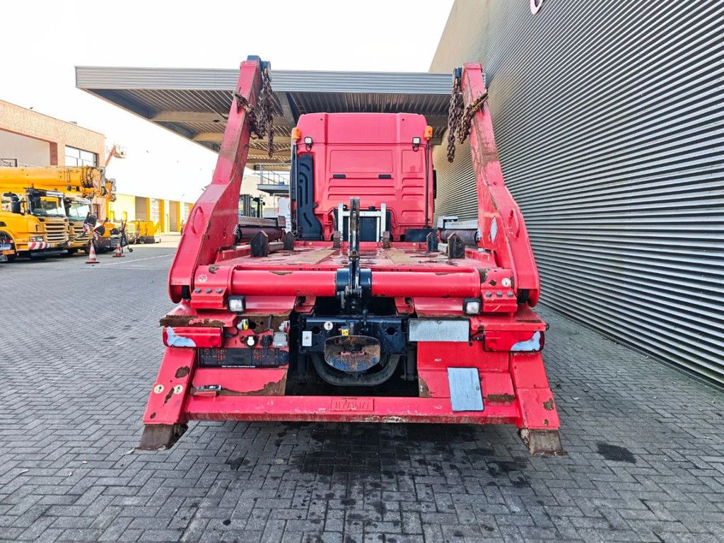 MAN 6x2 Hyvalift SL2018TAZ