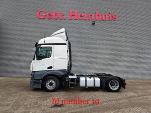 Mercedes-Benz 4x2 Mega!