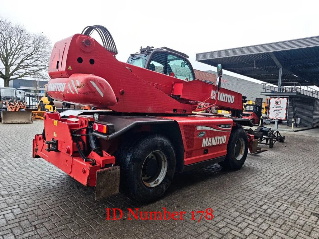 Manitou MRT 2150+ Privilege Radio Remote Forks Jip!