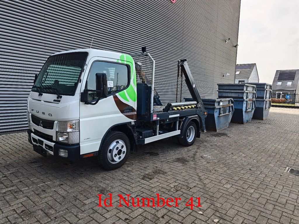 Mitsubishi Fuso 6S15 Jotha Combicon 3512 Absetzer Incl 8 Containers!