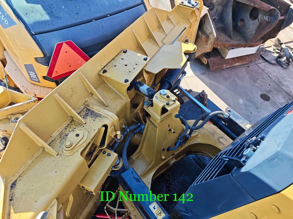 Caterpillar D4 LGP 788 Hours German Machine!