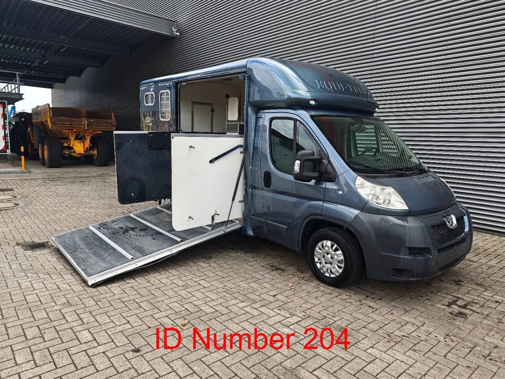 Peugeot 2,2 I HDI Equi-Trek Sonic