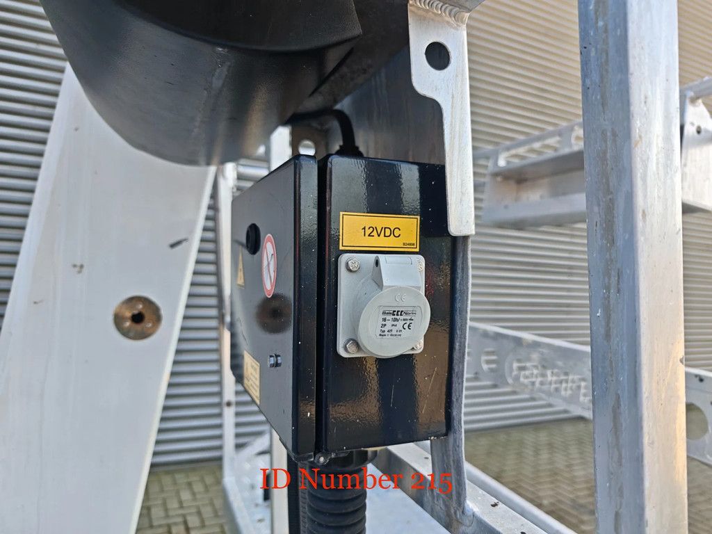 Mercedes-Benz CDI Palfinger P210BK