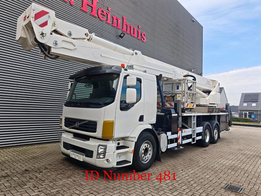 Volvo 340 6x2 Bronto S50XDT