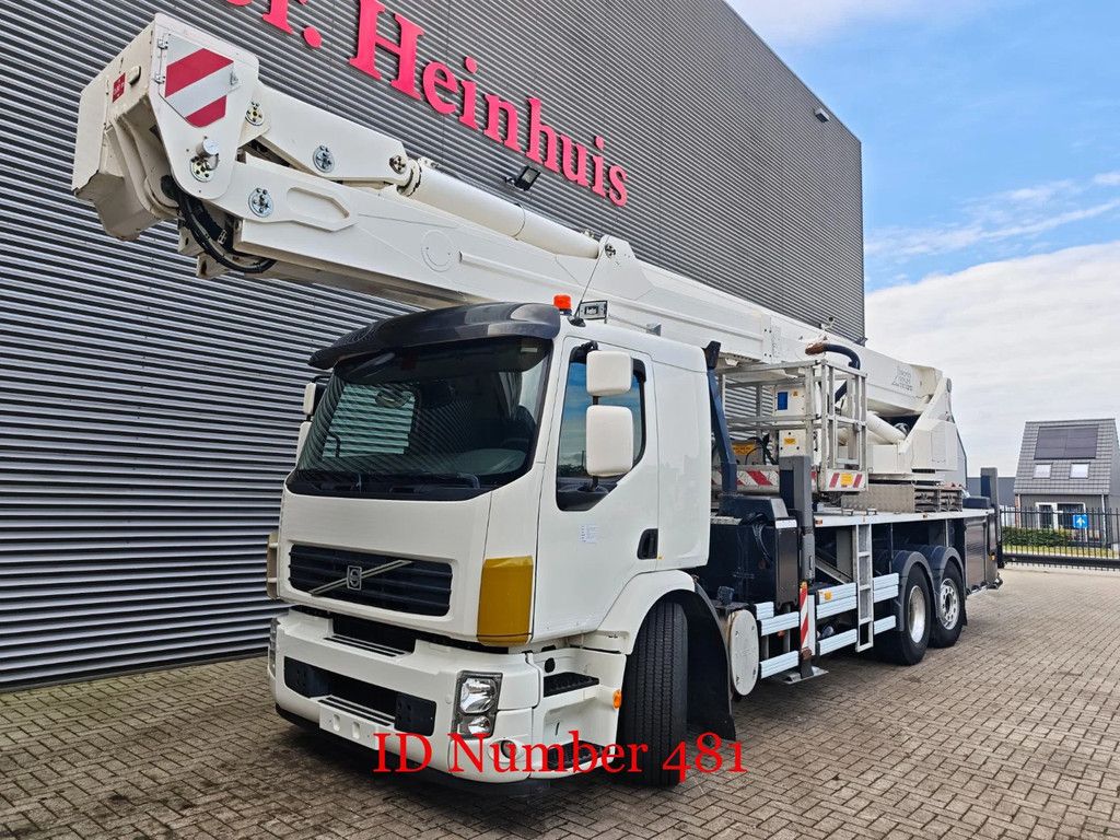 Volvo 340 6x2 Bronto S50XDT