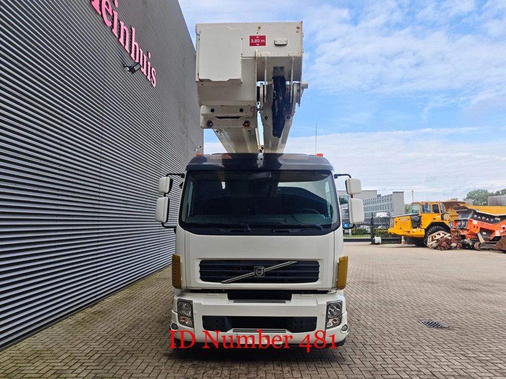 Volvo 340 6x2 Bronto S50XDT